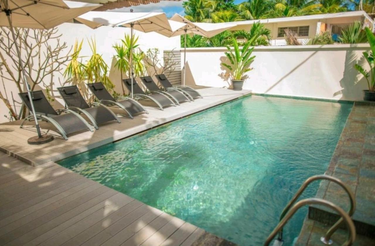 Luxury Modern 2-Bed Apartment Pereybere Grand Bay Luaran gambar