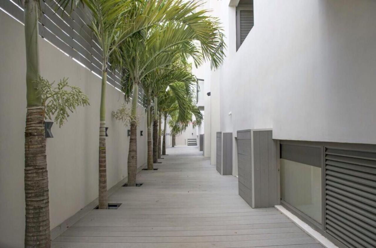 Luxury Modern 2-Bed Apartment Pereybere Grand Bay Luaran gambar